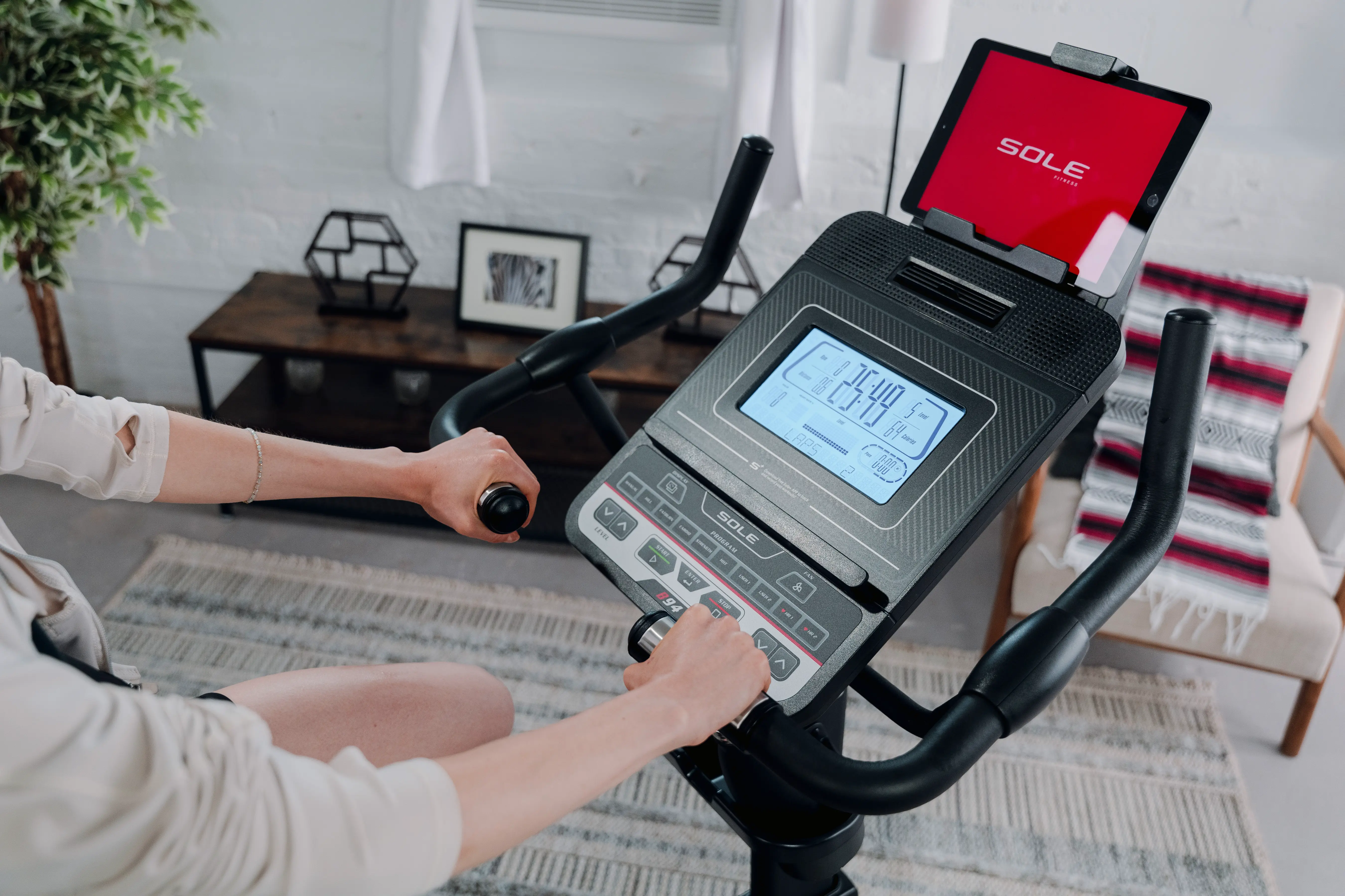 SOLE B94 Exercise Bike - Image 16