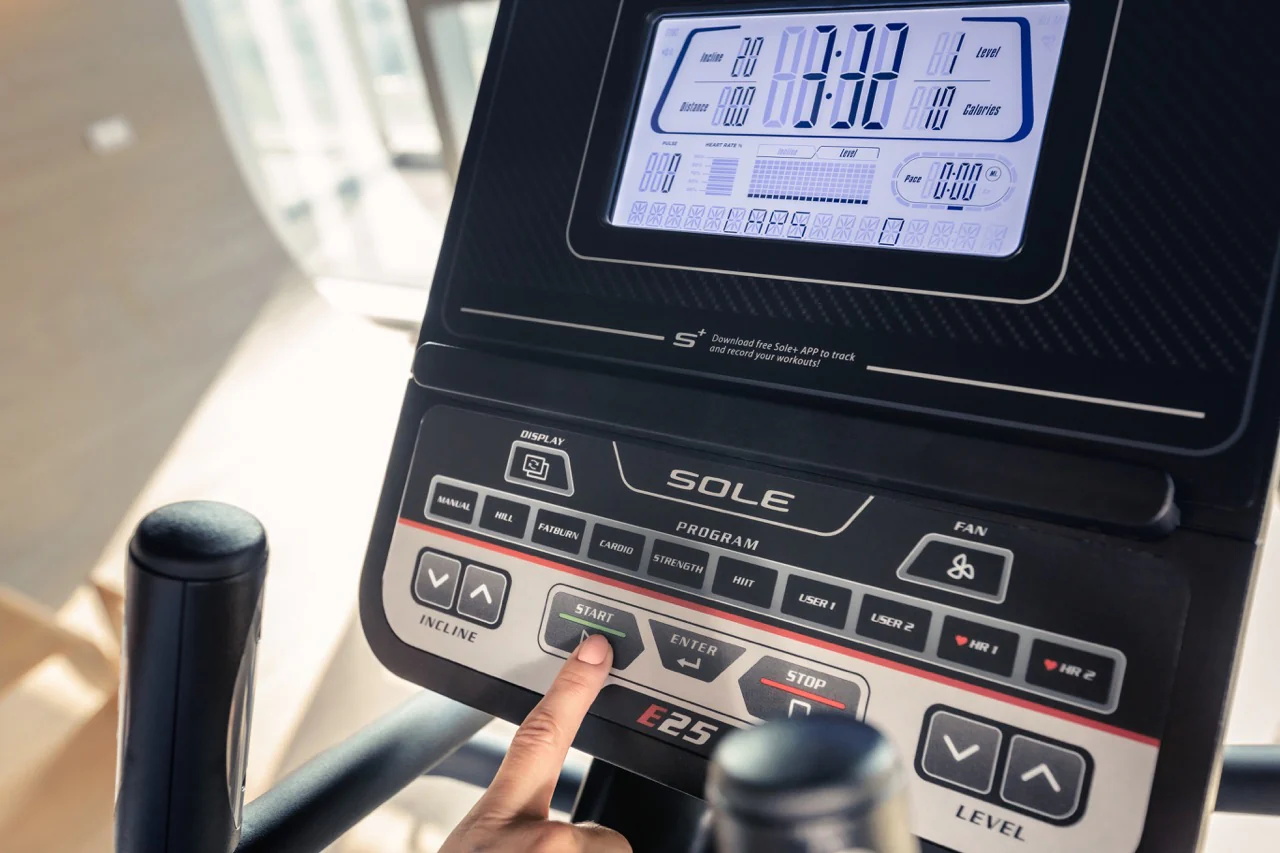 SOLE E25 Elliptical - Image 25