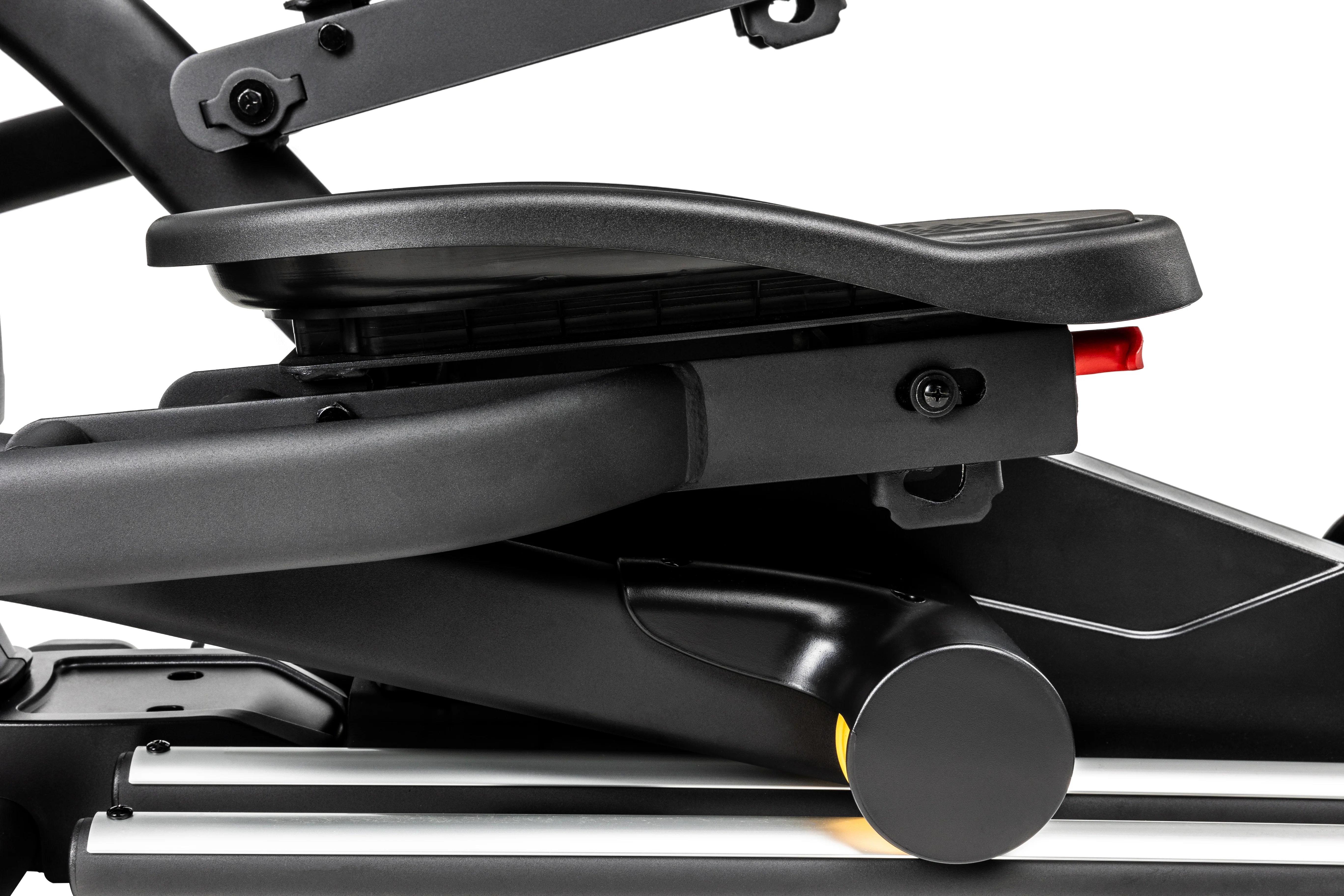 SOLE E35 Elliptical - Image 7