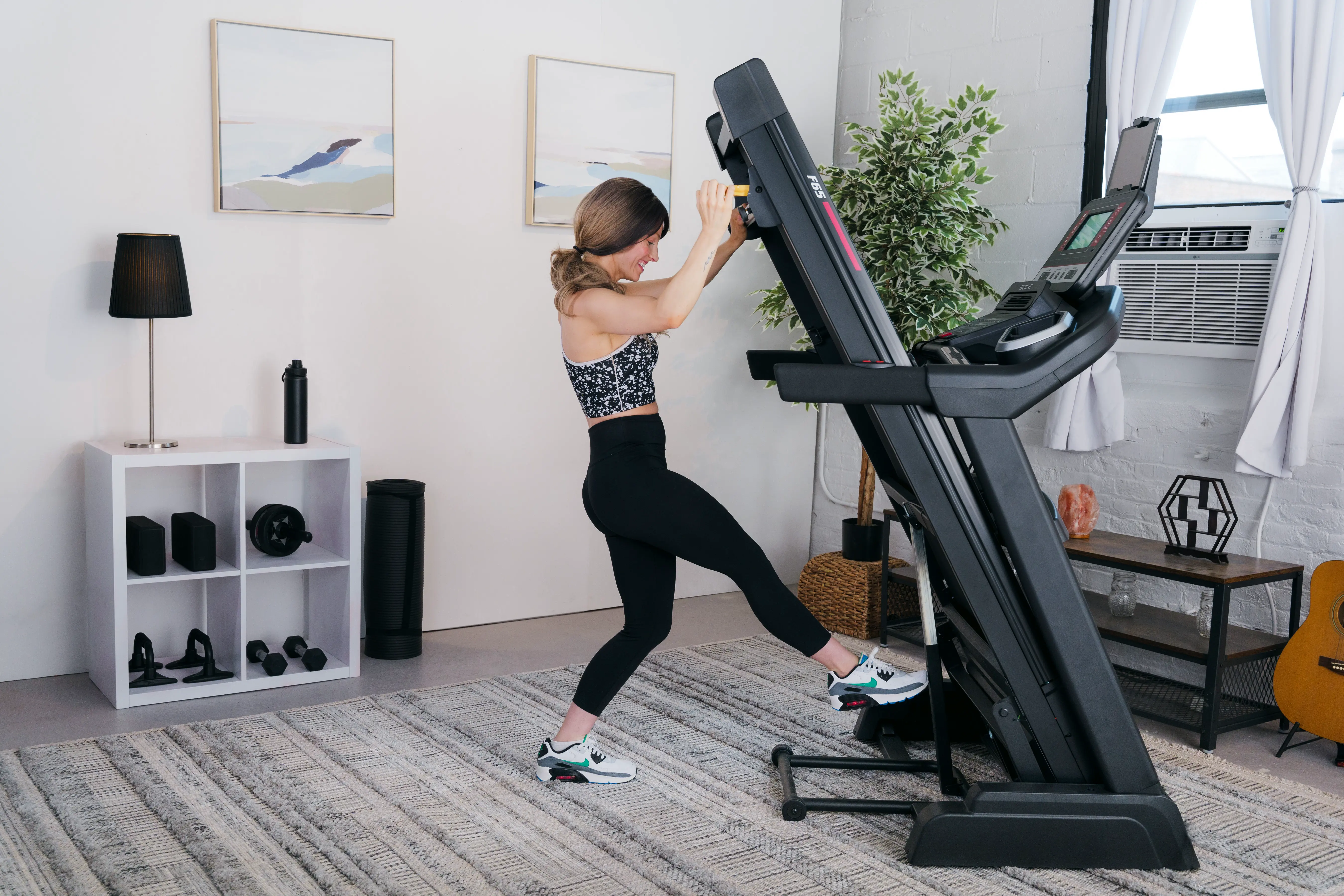 SOLE F65 Treadmill - Image 25