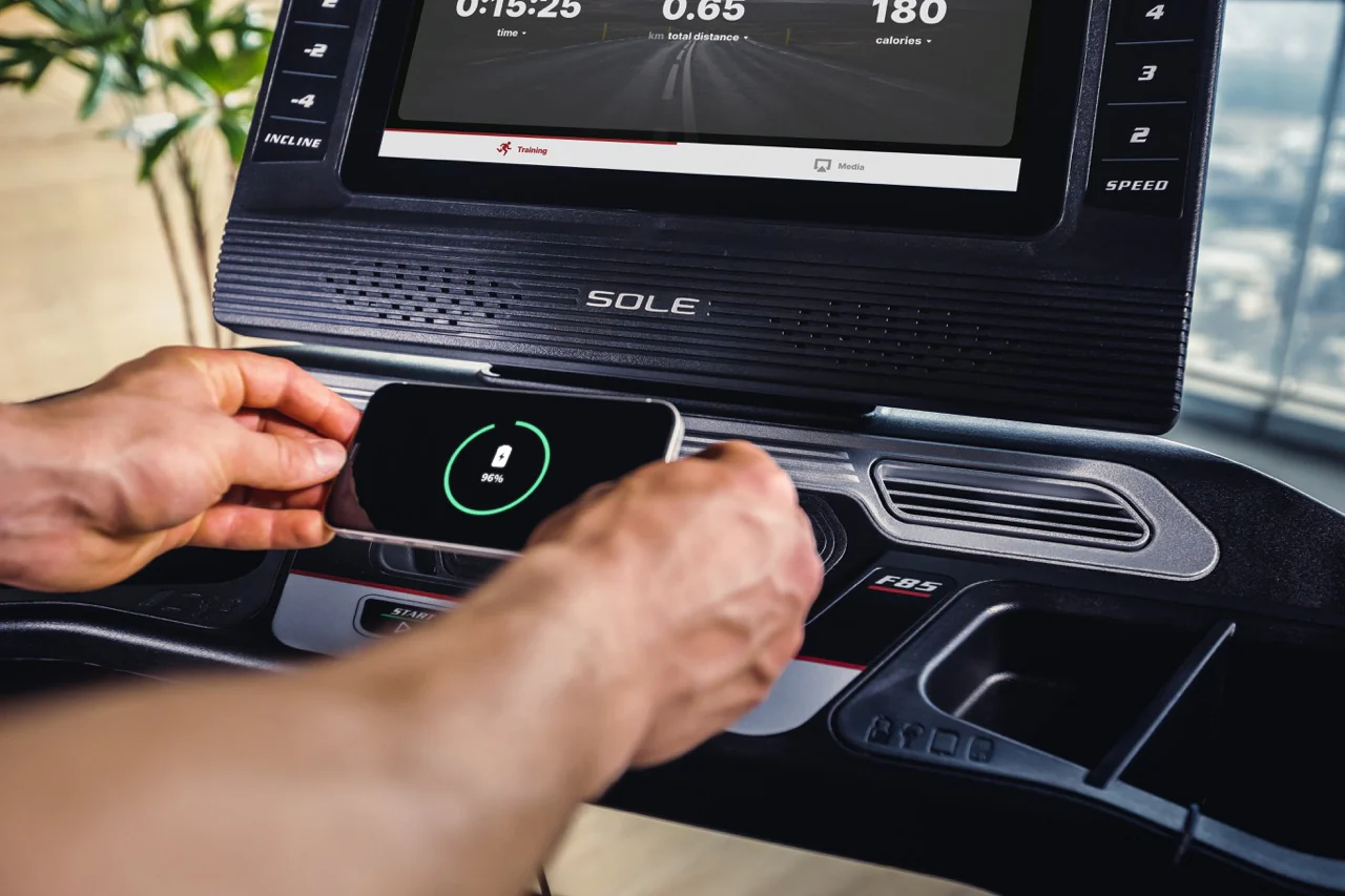 SOLE F85 Treadmill - Image 17