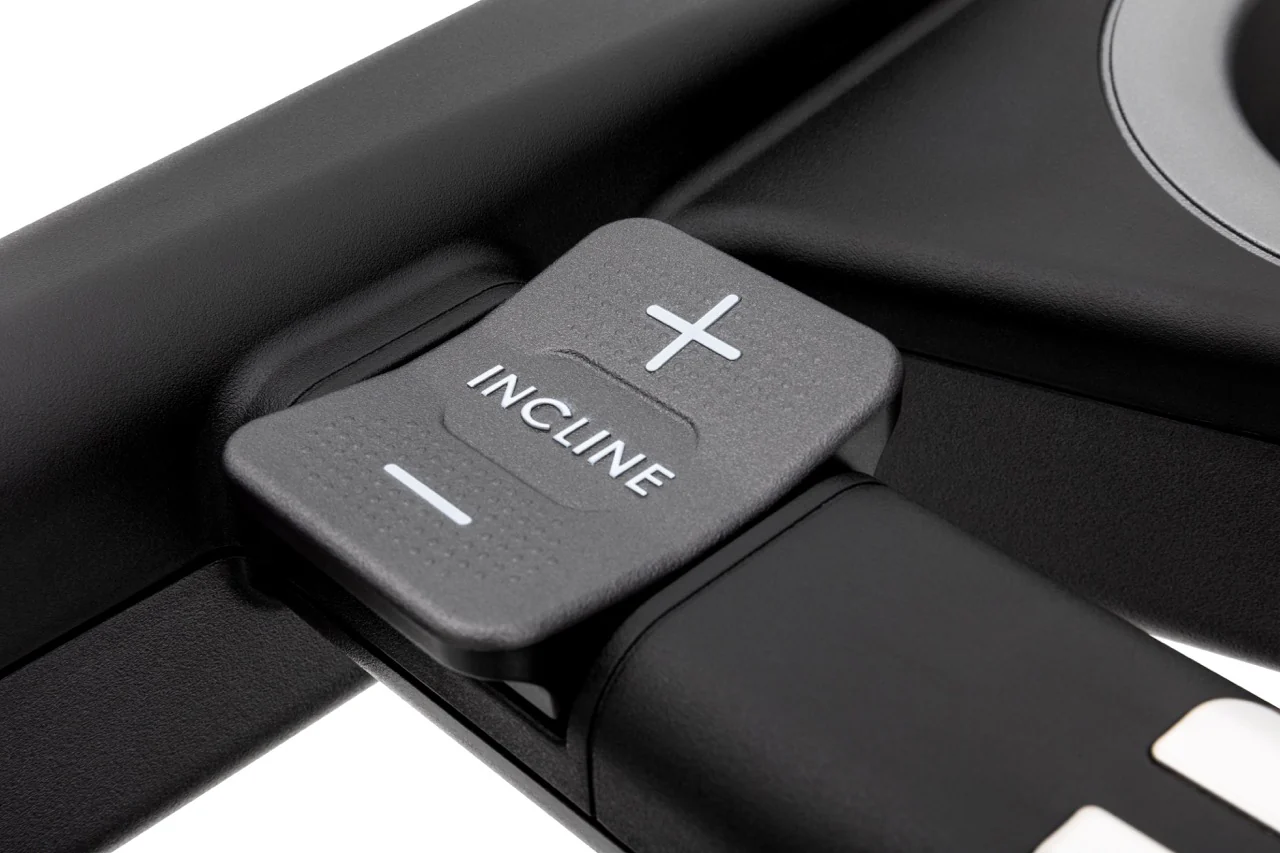 SOLE F89 Treadmill - Image 34