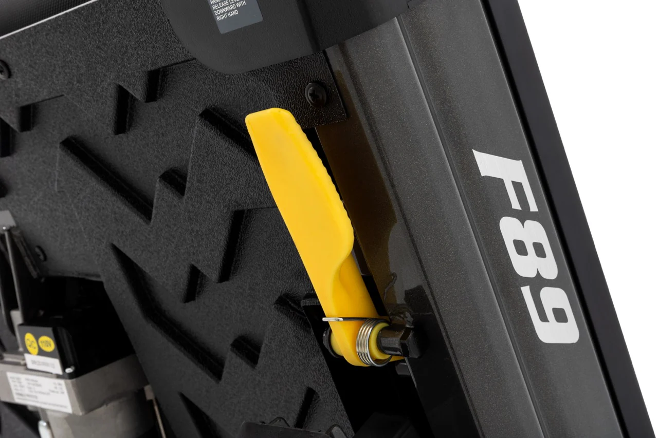 SOLE F89 Treadmill - Image 9