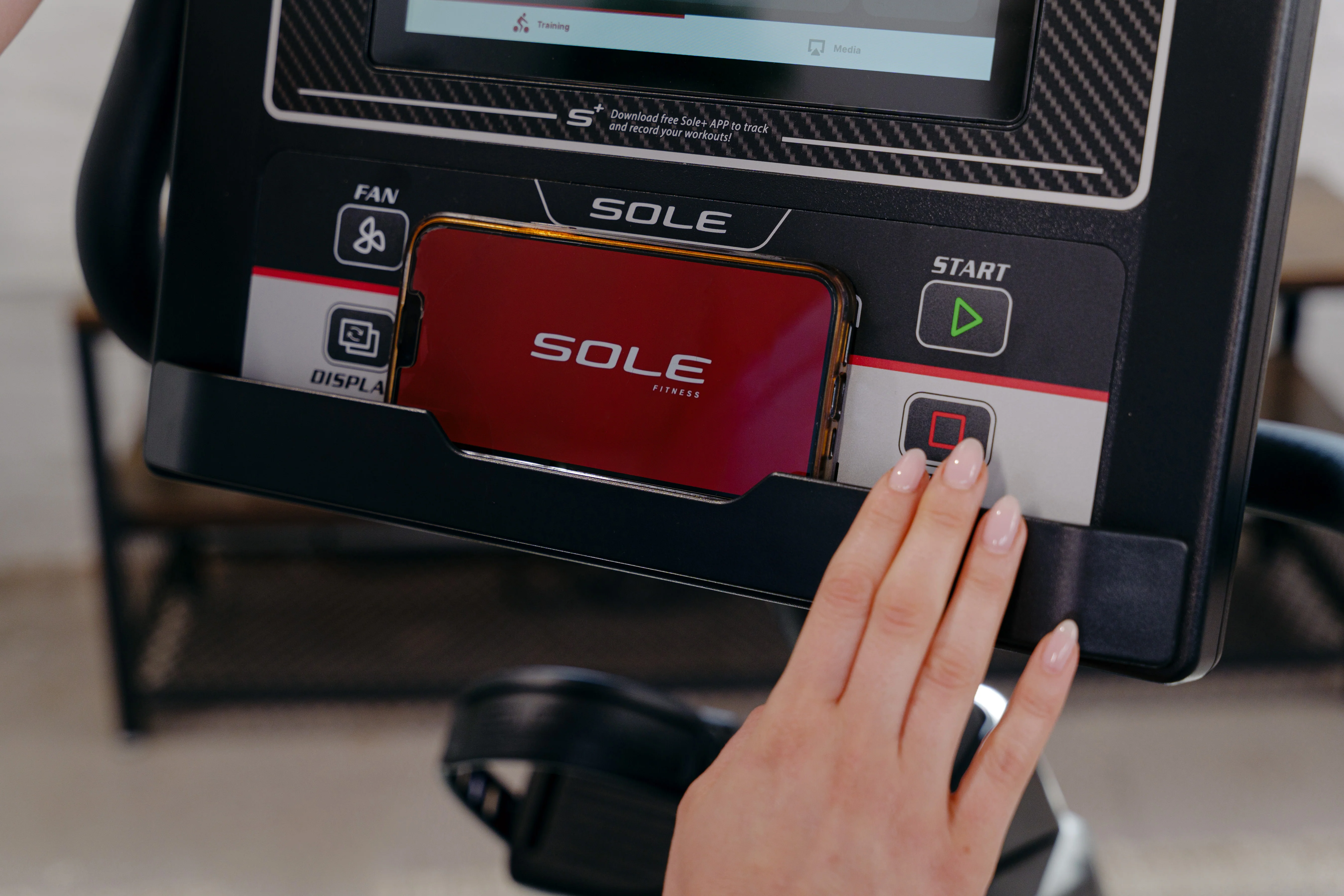 SOLE LCR Exercise Bike - Image 8