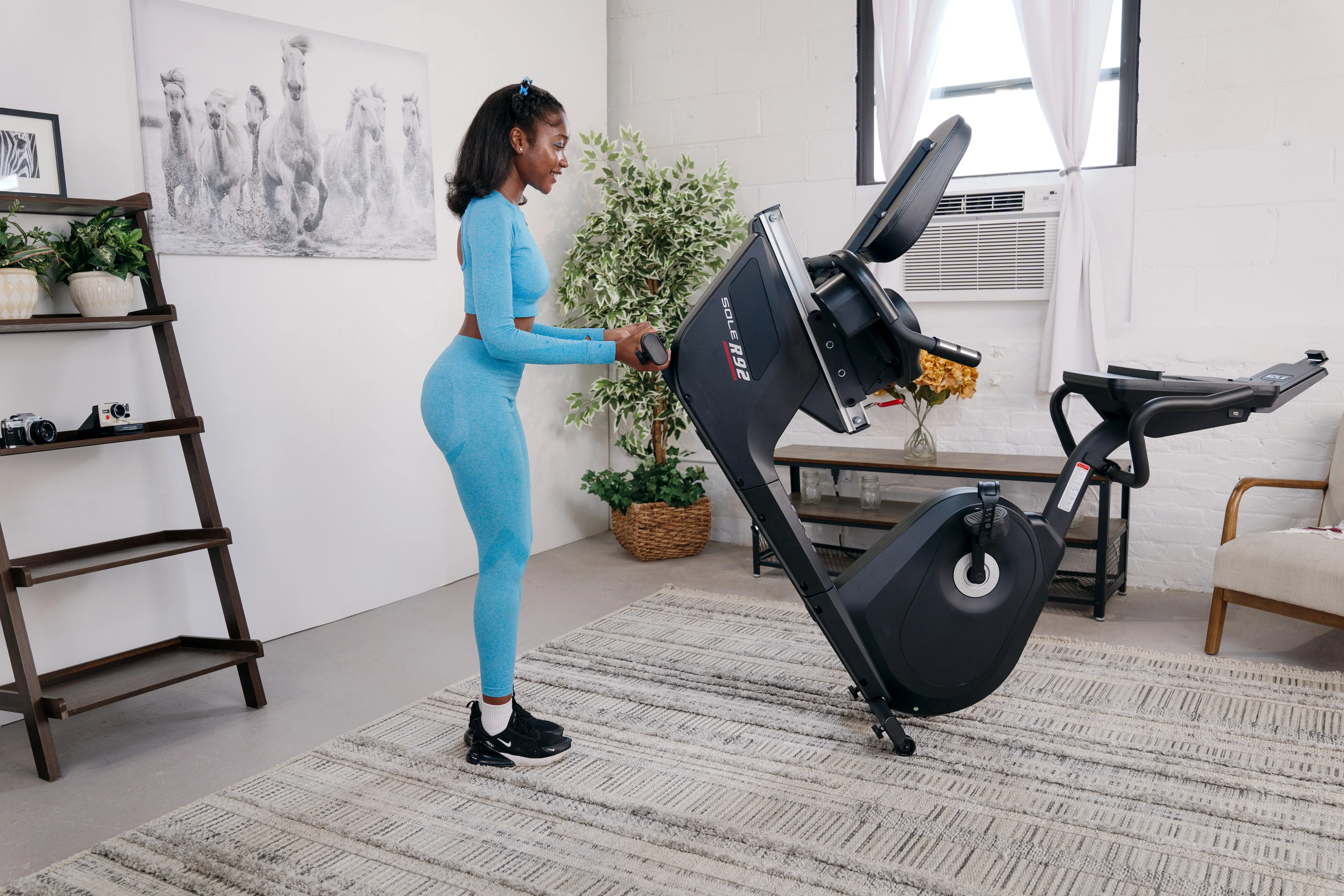 SOLE R92 Exercise Bike - Image 26