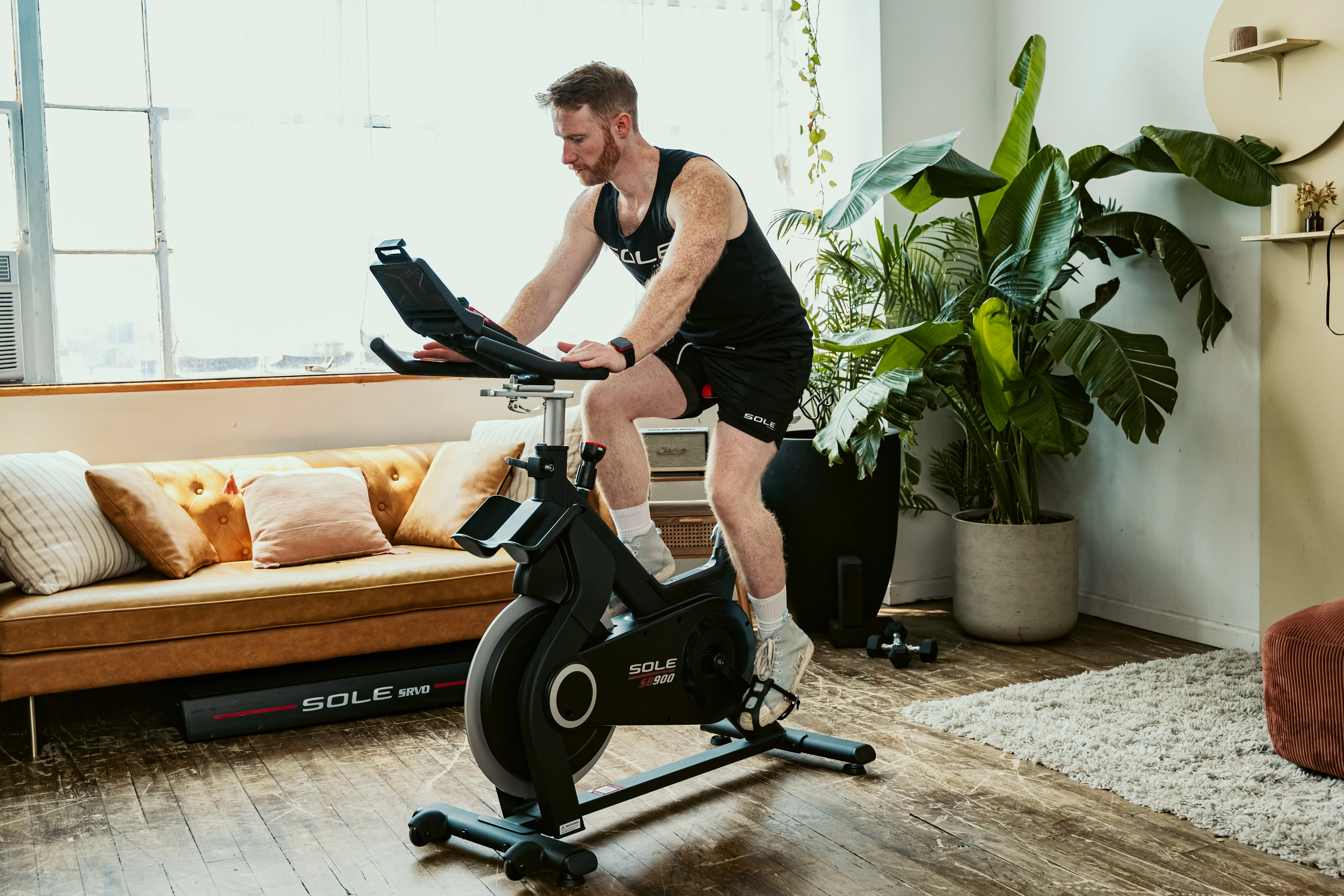 SOLE SB900 Exercise Bike - Image 18