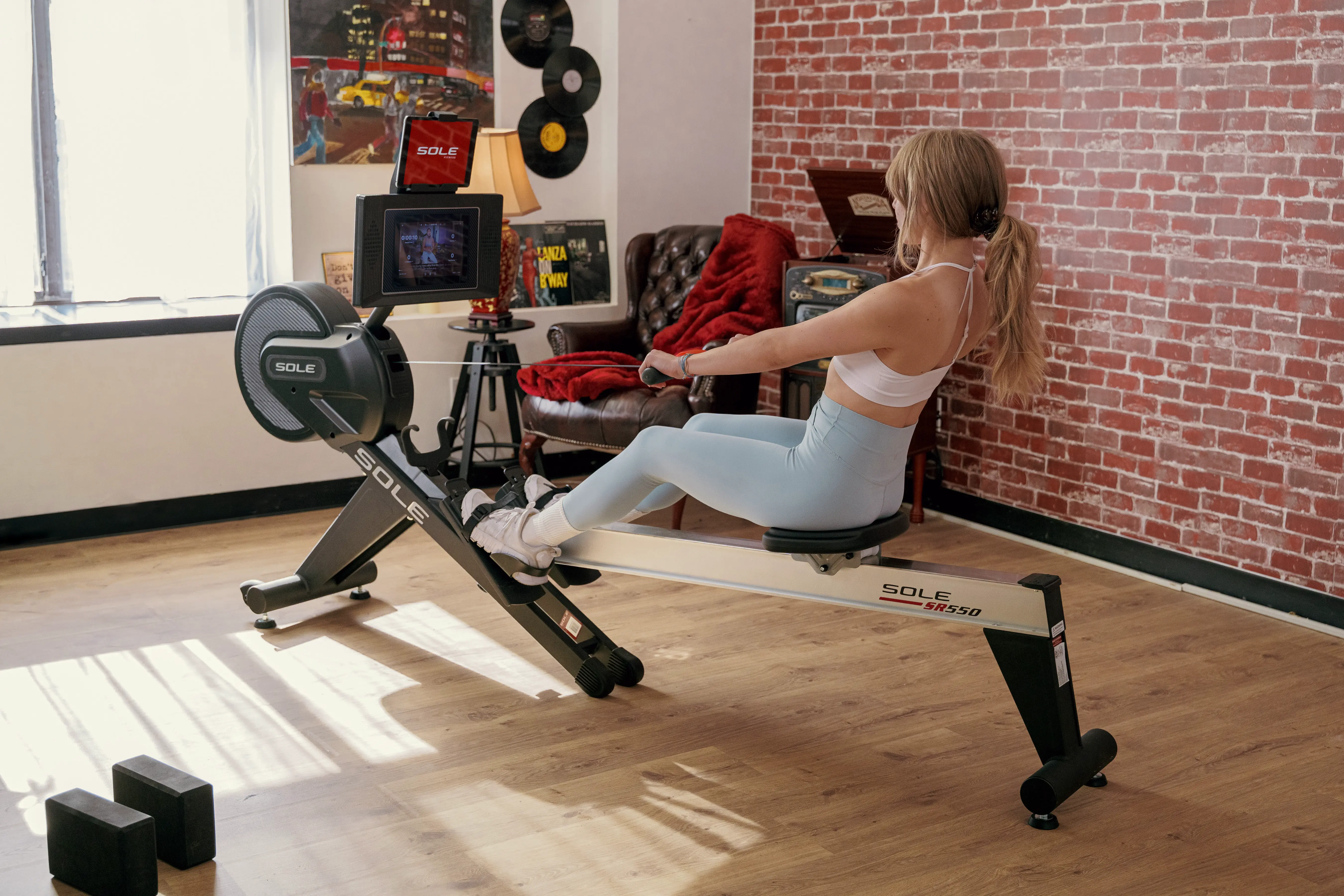 SOLE SR550 Rowing Machine - Image 24