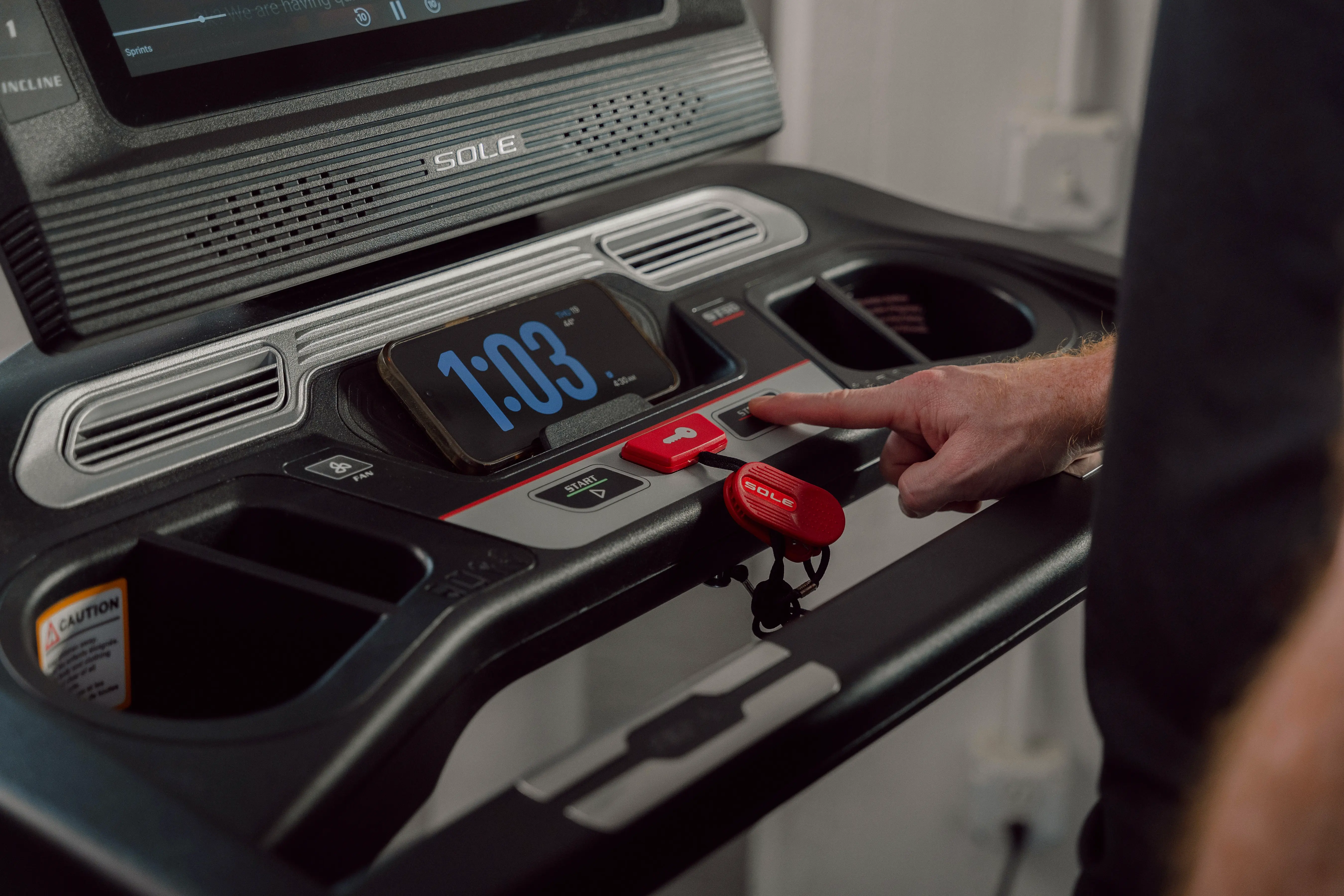 SOLE ST90 Treadmill - Image 13