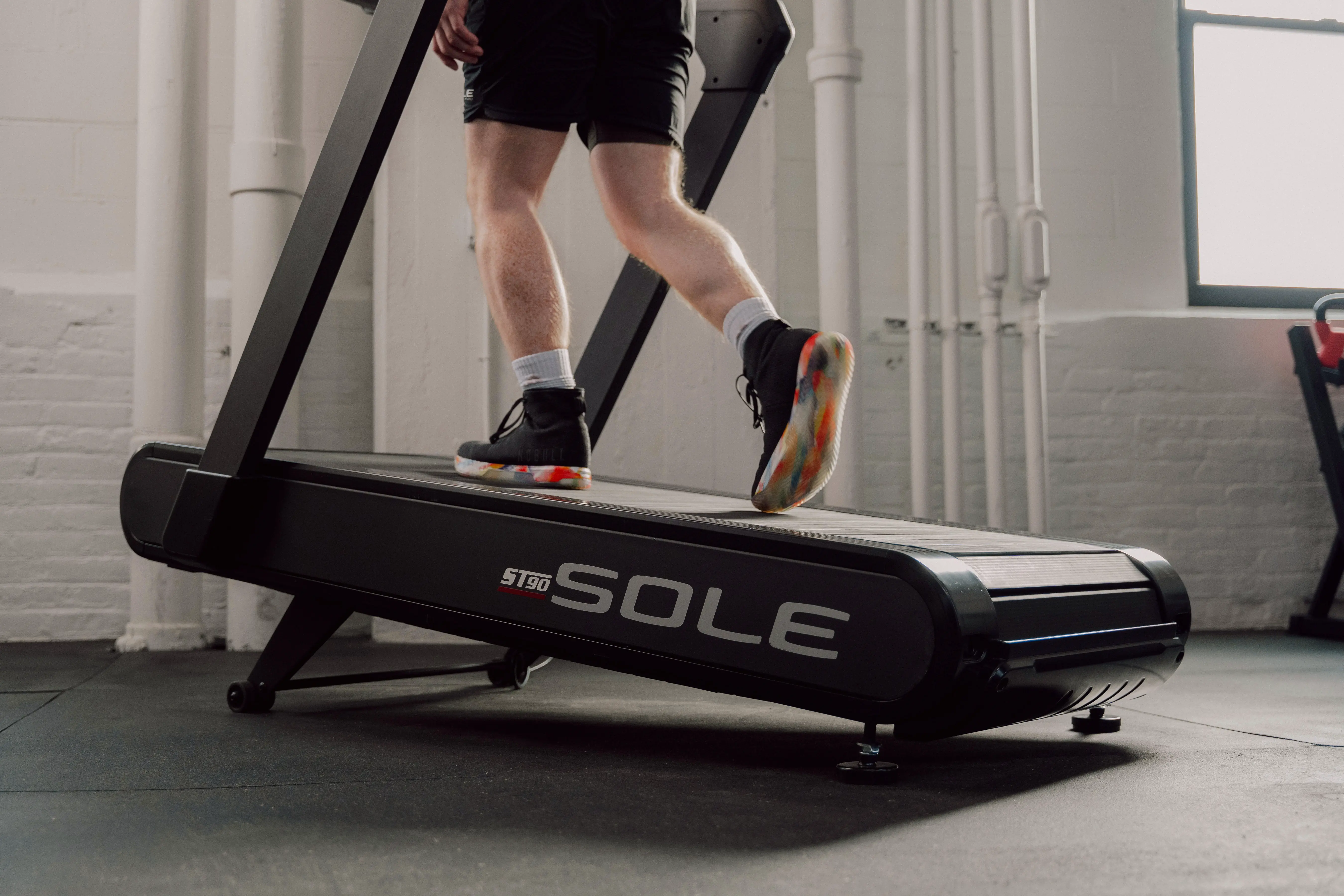 SOLE ST90 Treadmill - Image 7